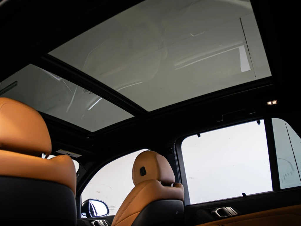 BMW X5 * xDrive40i M SPORT PREMIUM ESSENTIAL PKG * CARFAX | Mobile.bg � ����������� 12