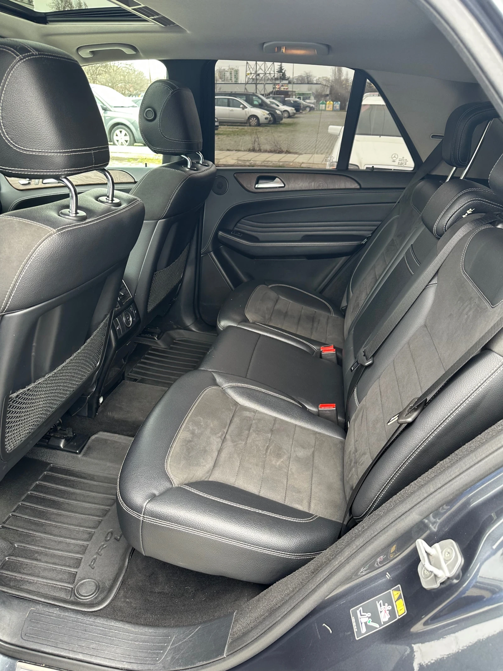 Mercedes-Benz ML 350 AMG line, снимка 6 - Автомобили и джипове - 53890061