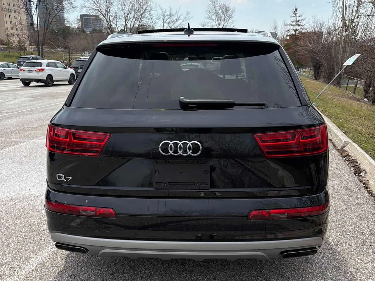 Audi Q7 * KOMFORT * CARFAX * ПОДГРЕВИ * 2 КЛЮЧА, снимка 4 - Автомобили и джипове - 54209102