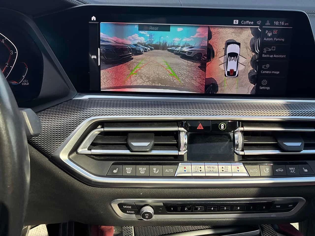 BMW X6 xDrive40i/ПАНОРАМА/360 КАМЕРИ, снимка 9 - Автомобили и джипове - 54268975