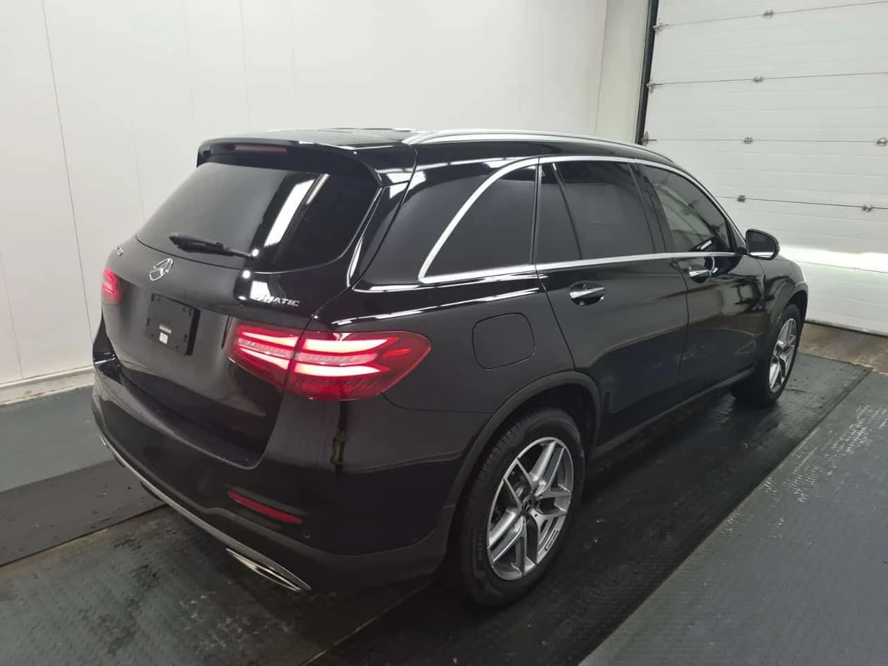 Mercedes-Benz GLC * 300 * CARFAX * ���� �� �� | Mobile.bg � ����������� 3