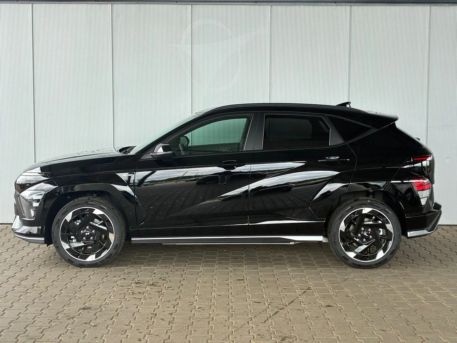 Hyundai Kona 64 kWh N Line, снимка 3 - Автомобили и джипове - 54643710