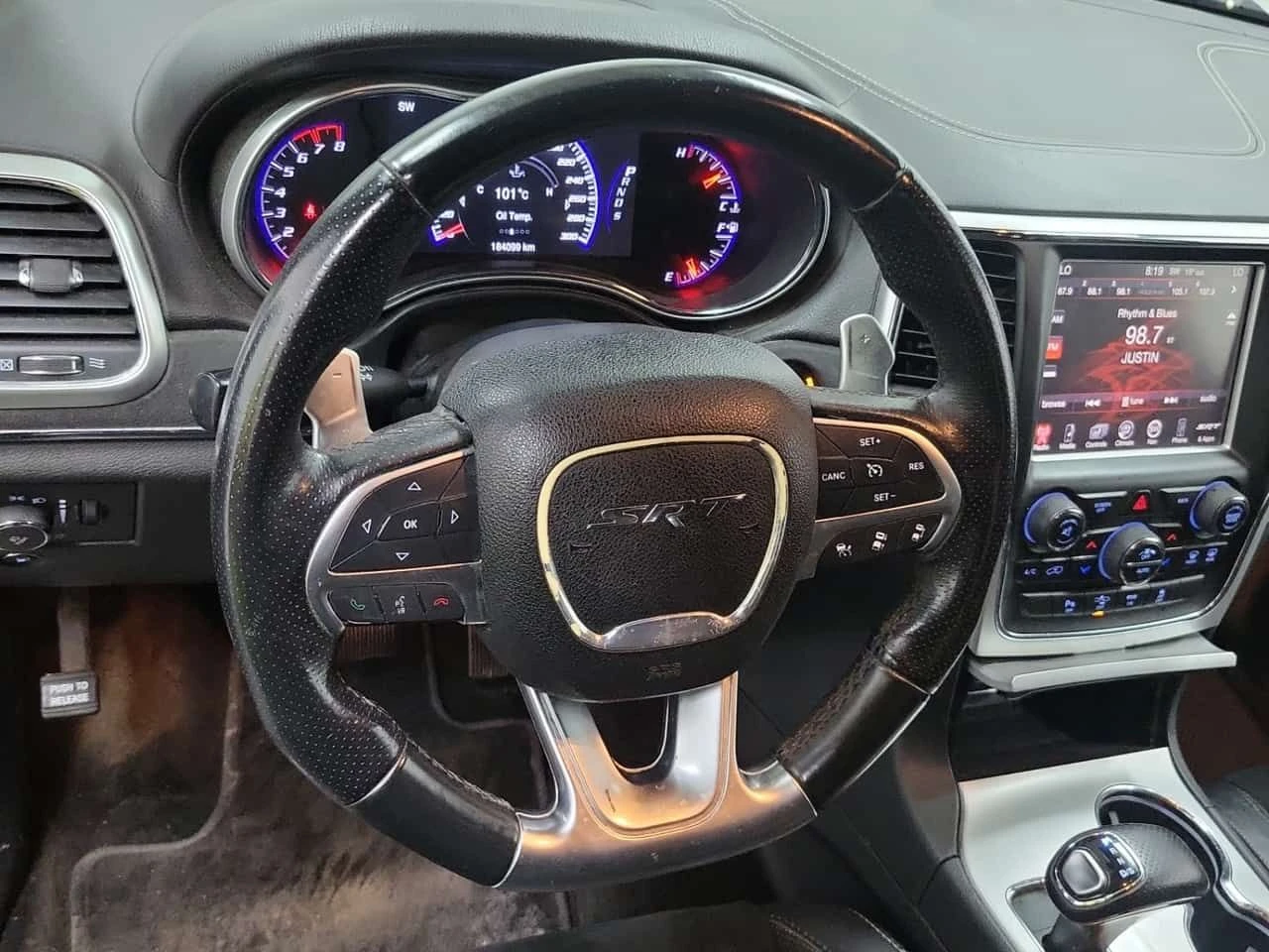 Jeep Grand cherokee  SRT / DISTRONIC / Harman Kardon , снимка 9 - Автомобили и джипове - 54964058