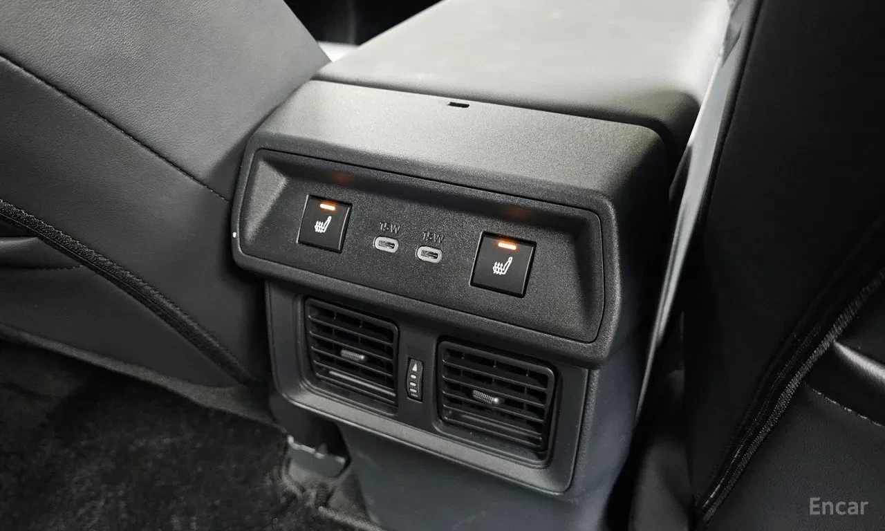 Toyota Rav4 2.5 HEV 4WD* Luxury* 360* HUD* ОБДУХ* FULL, снимка 11 - Автомобили и джипове - 55787320