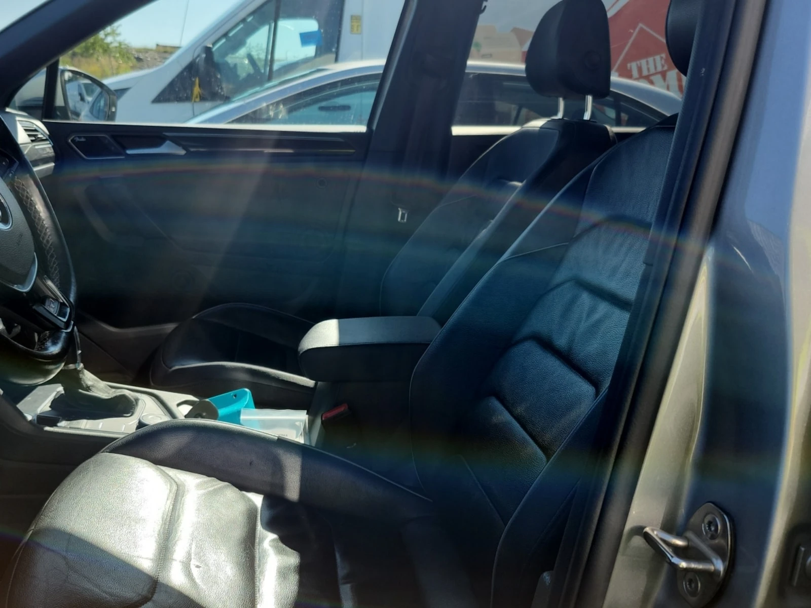 VW Tiguan 4motion Highline / FENDER / CAMERA / CARFAX /  , снимка 3 - Автомобили и джипове - 55837660