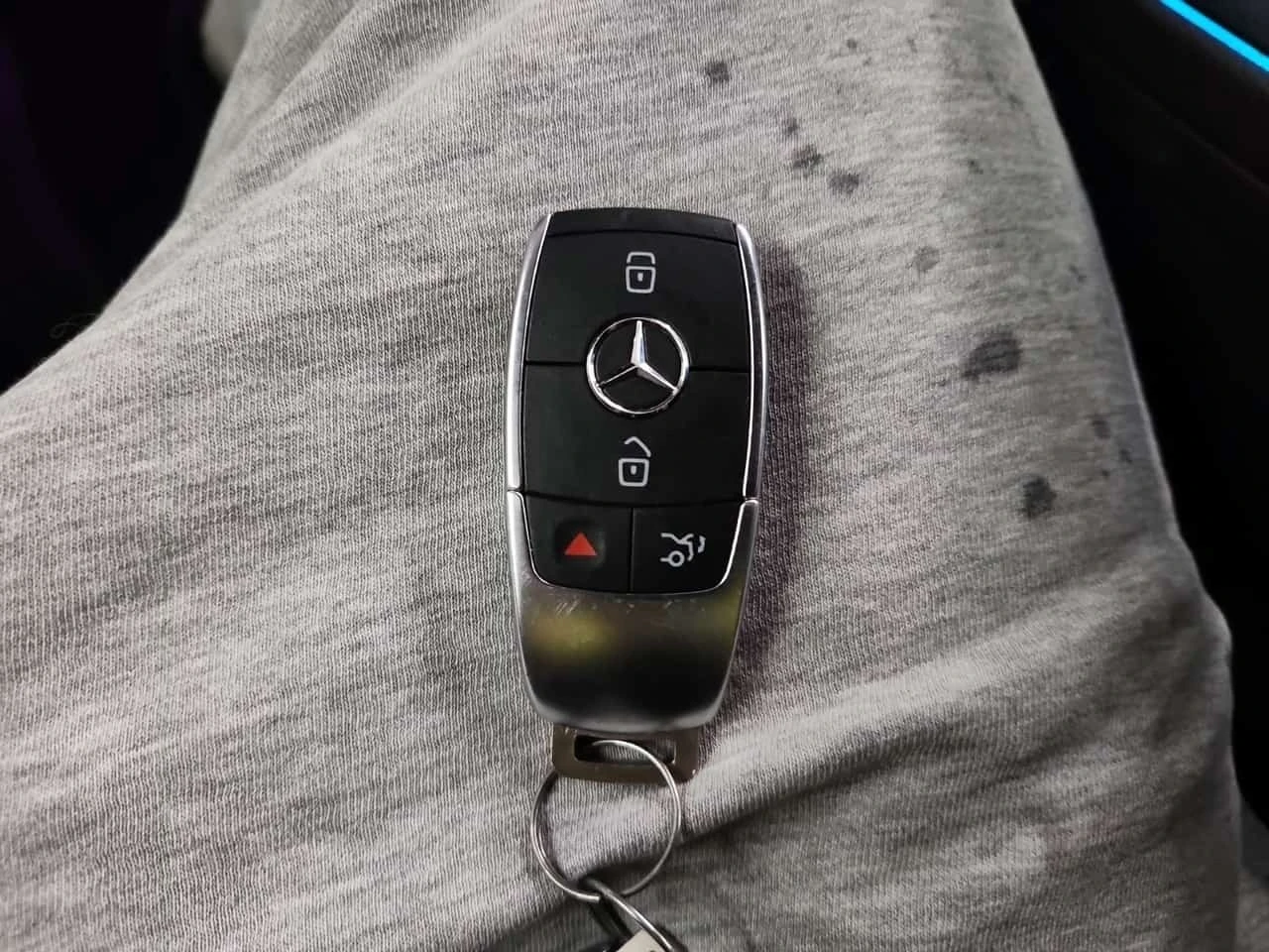 Mercedes-Benz GLE 350 * AMG Line * CARFAX * Без инциденти * , снимка 10 - Автомобили и джипове - 56187867