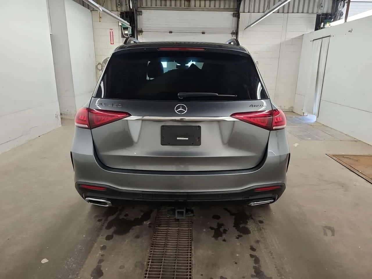 Mercedes-Benz GLE 350 * AMG Line * CARFAX * Без инциденти * , снимка 4 - Автомобили и джипове - 56187867