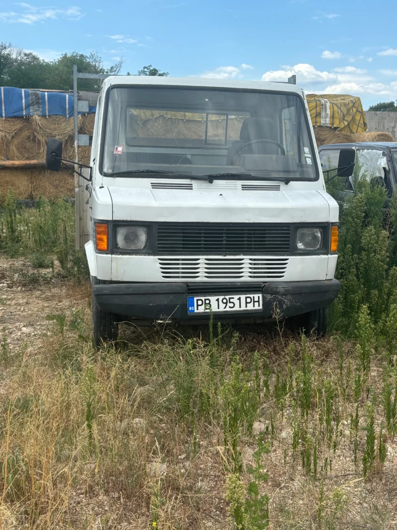 Mercedes-Benz 310, снимка 1 - Бусове и автобуси - 47341387