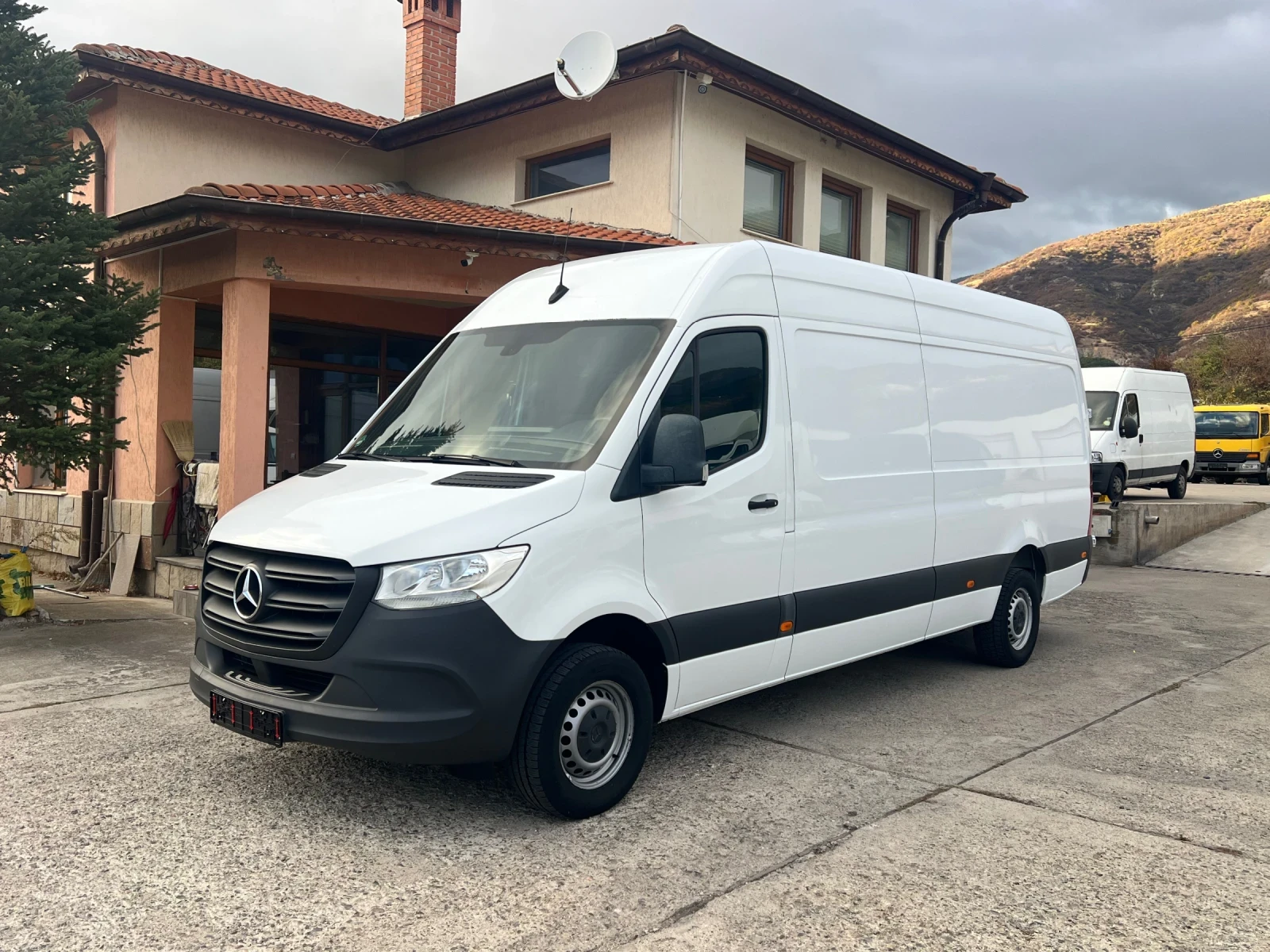 Mercedes-Benz Sprinter 317 MAXI