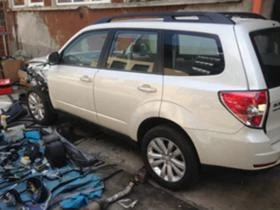 Subaru Forester 2.0i, снимка 1
