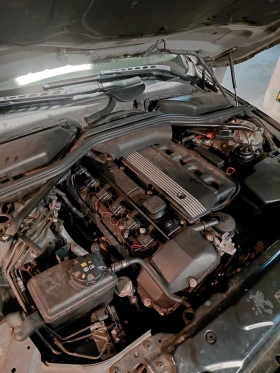 BMW 523 На части , снимка 9