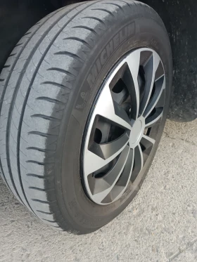VW Touran 2.0 tDi, 140 �.�., ������  | Mobile.bg � ����� ������ 14