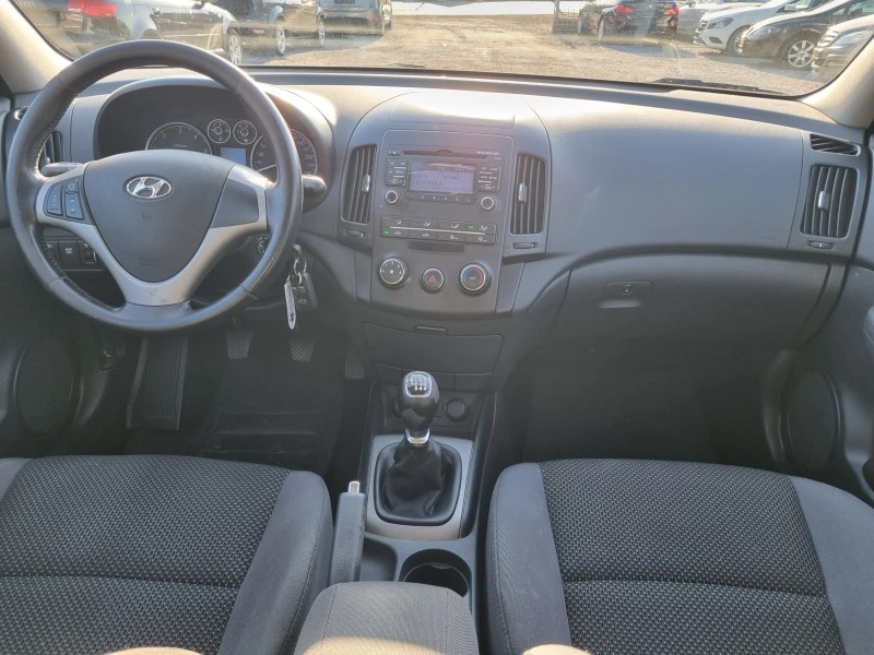 Hyundai I30 1.6-CRDI, снимка 7 - Автомобили и джипове - 39769154