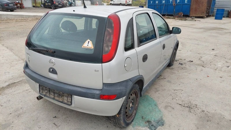 Opel Corsa 1.2, снимка 4 - Автомобили и джипове - 41860179