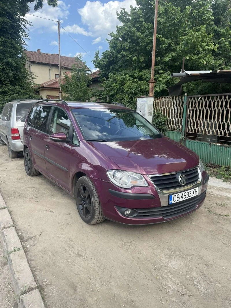 VW Touran, снимка 9 - Автомобили и джипове - 47286306