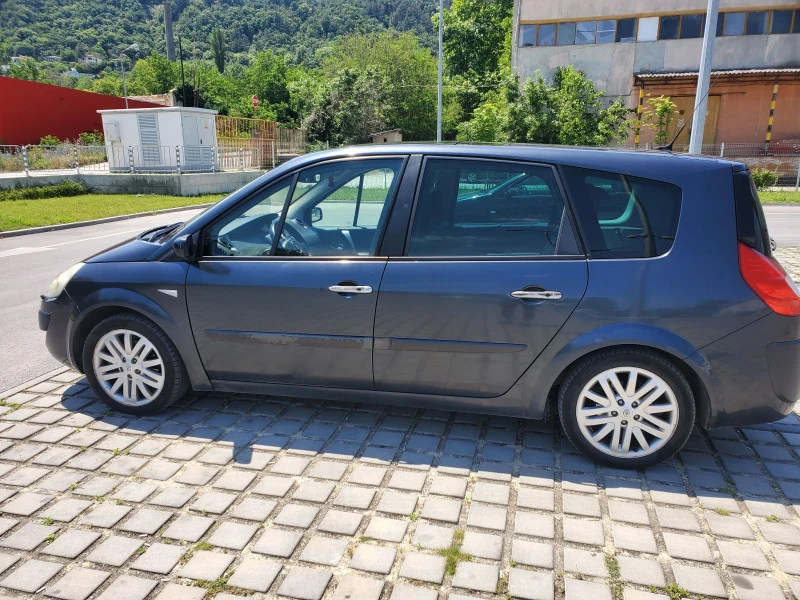 Renault Grand scenic Фейслифт, снимка 10 - Автомобили и джипове - 47615475