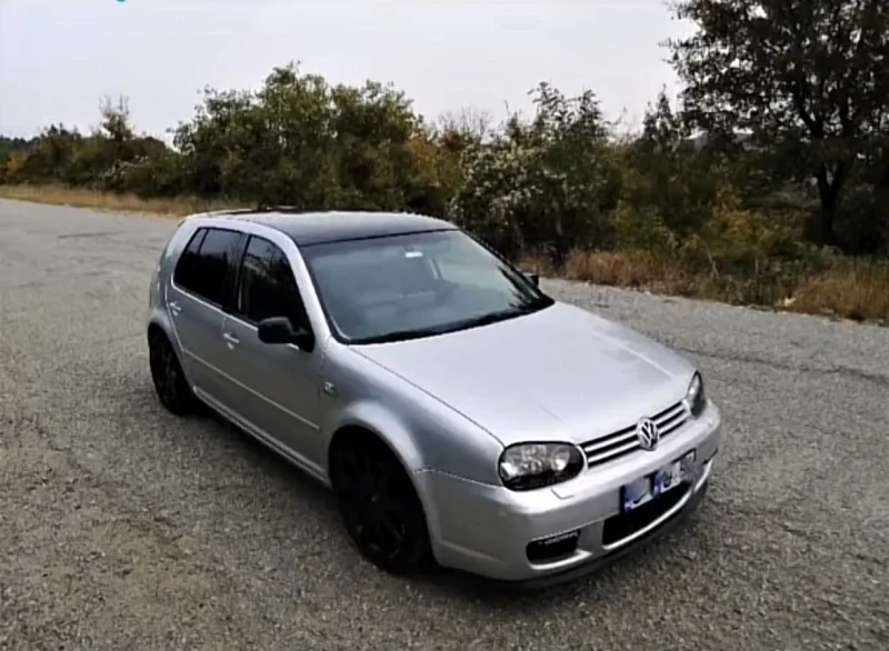 VW Golf, снимка 3 - Автомобили и джипове - 47854601