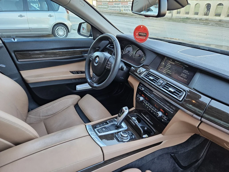 BMW 750 i X-drive, FULL!!! , снимка 11 - Автомобили и джипове - 47923348