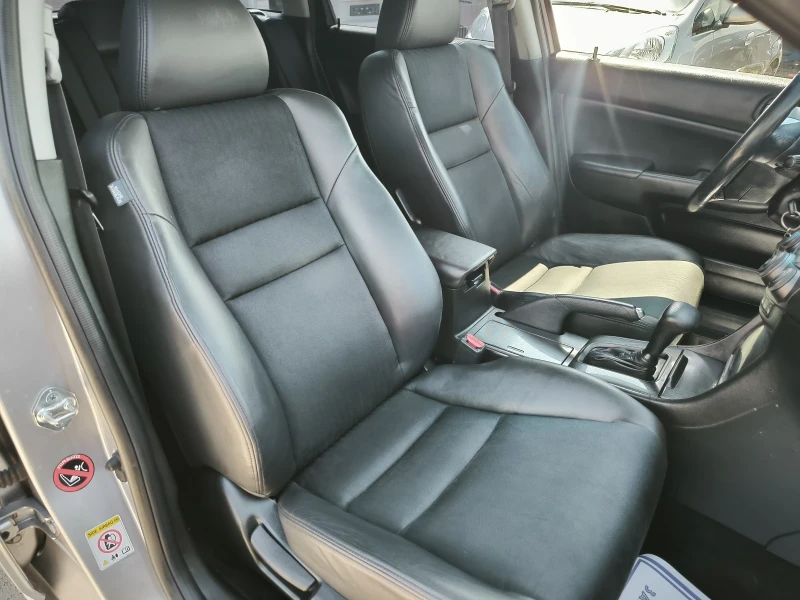 Honda Accord 2.0i automatic , снимка 8 - Автомобили и джипове - 50131254