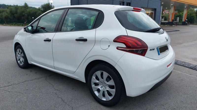 Peugeot 208 1.6HDI EURO6 , снимка 9 - Автомобили и джипове - 51162787