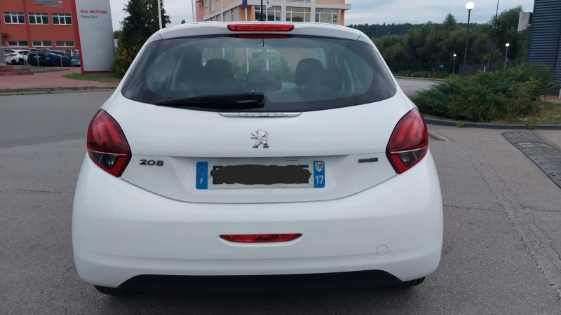 Peugeot 208 1.6HDI EURO6 , снимка 12 - Автомобили и джипове - 51162787
