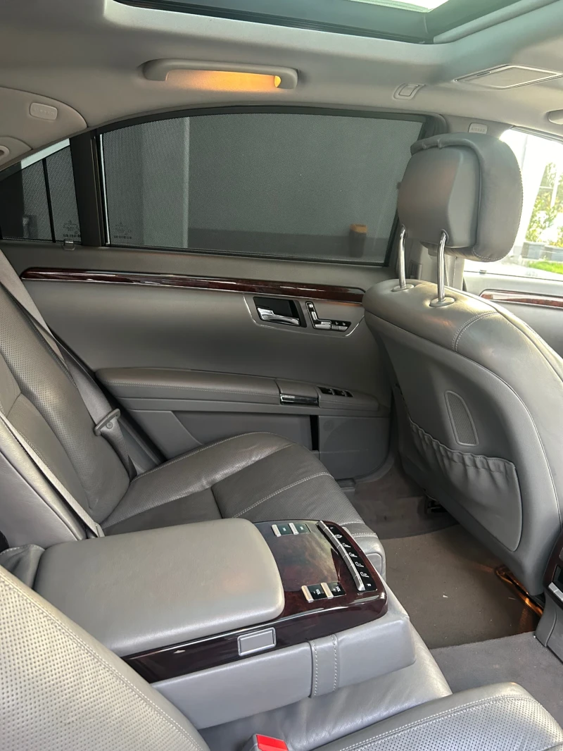 Mercedes-Benz S 500 * V8* * 4MATIC* LONG * МАСАЖ* HARMAN&KARDON FULL , снимка 4 - Автомобили и джипове - 52901101