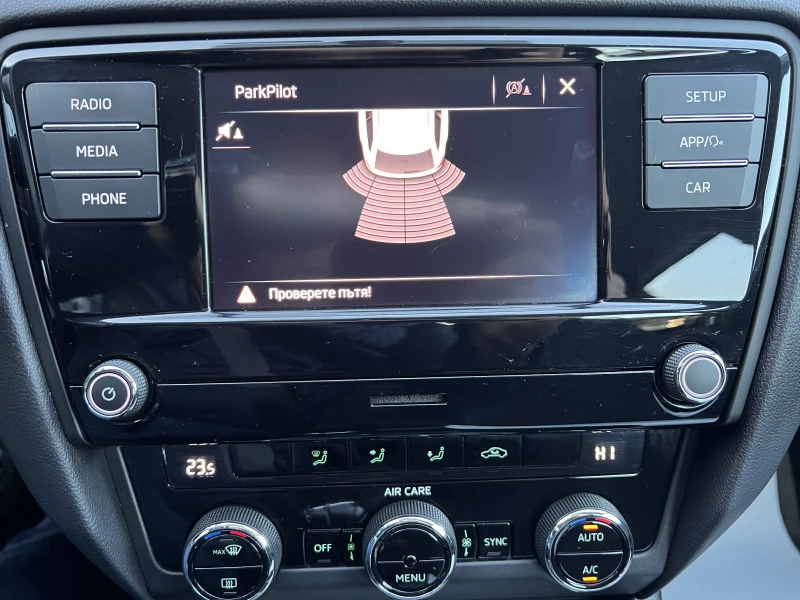 Skoda Octavia AMBITION/1.6TDI/116K.C./N1, снимка 13 - Автомобили и джипове - 52202047