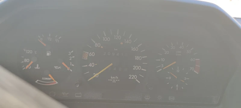 Mercedes-Benz 124, снимка 4 - Автомобили и джипове - 52991910