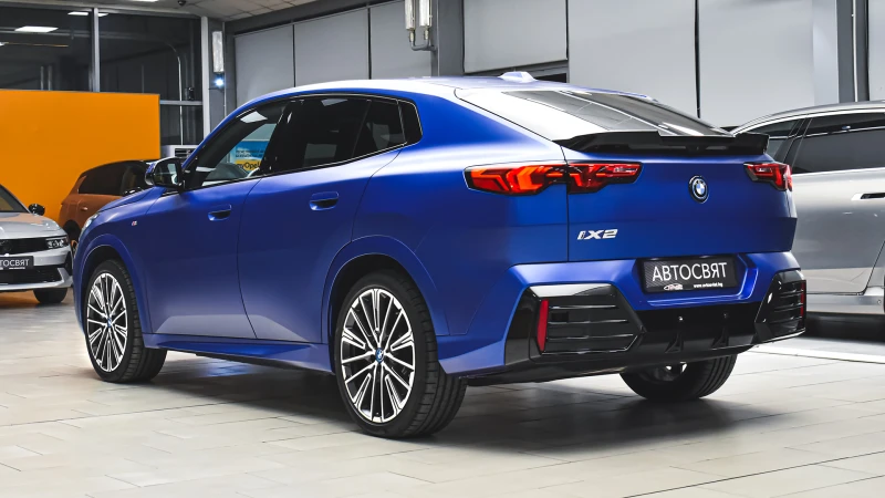 BMW iX2 xDrive30 M Sport, снимка 7 - Автомобили и джипове - 52247542