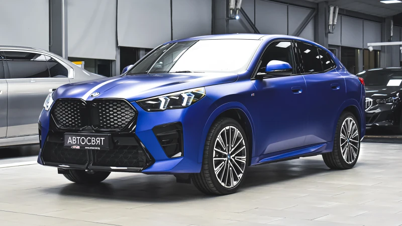 BMW iX2 xDrive30 M Sport, снимка 4 - Автомобили и джипове - 52247542