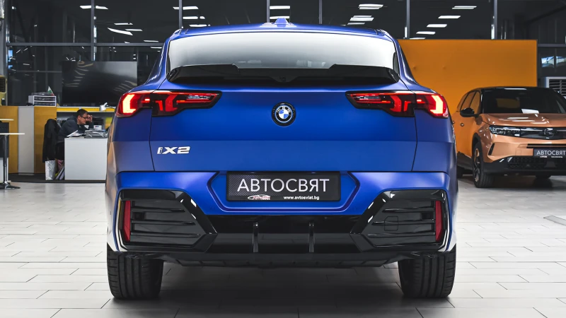 BMW iX2 xDrive30 M Sport, снимка 3 - Автомобили и джипове - 52247542