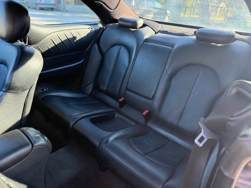 Mercedes-Benz CLK 270 CDI, снимка 7 - Автомобили и джипове - 52956111