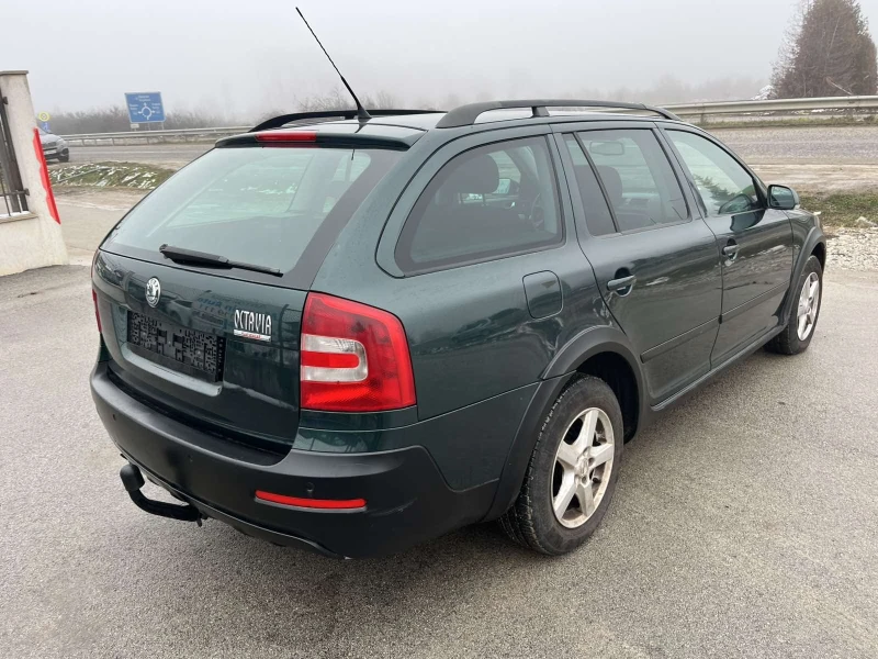 Skoda Octavia SCOUT 2.0TDI 140кс 4Х4 6 СКОРОСТИ КЛИМАТРОНИК , снимка 4 - Автомобили и джипове - 53392735