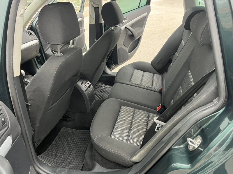 Skoda Octavia SCOUT 2.0TDI 140кс 4Х4 6 СКОРОСТИ КЛИМАТРОНИК , снимка 9 - Автомобили и джипове - 53392735