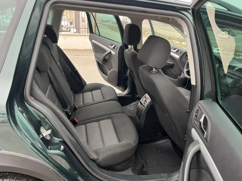 Skoda Octavia SCOUT 2.0TDI 140кс 4Х4 6 СКОРОСТИ КЛИМАТРОНИК , снимка 10 - Автомобили и джипове - 53392735