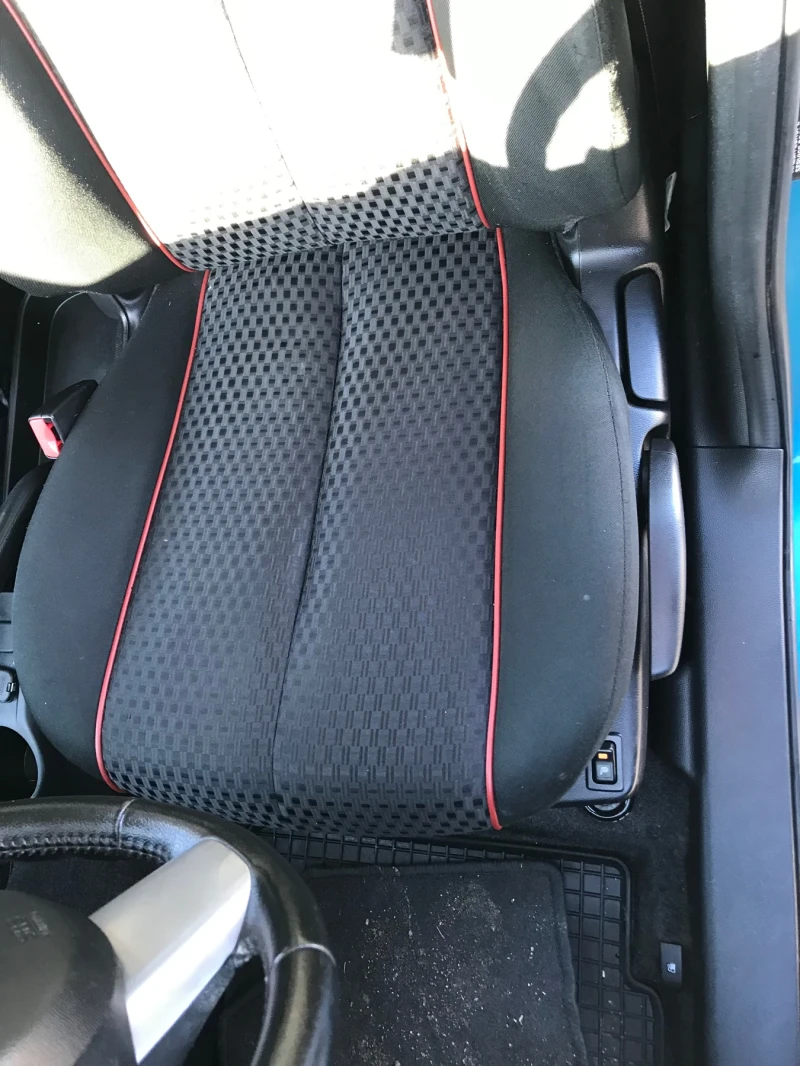 Mazda 2 1.3I NAVIGATION , снимка 3 - Автомобили и джипове - 53575447