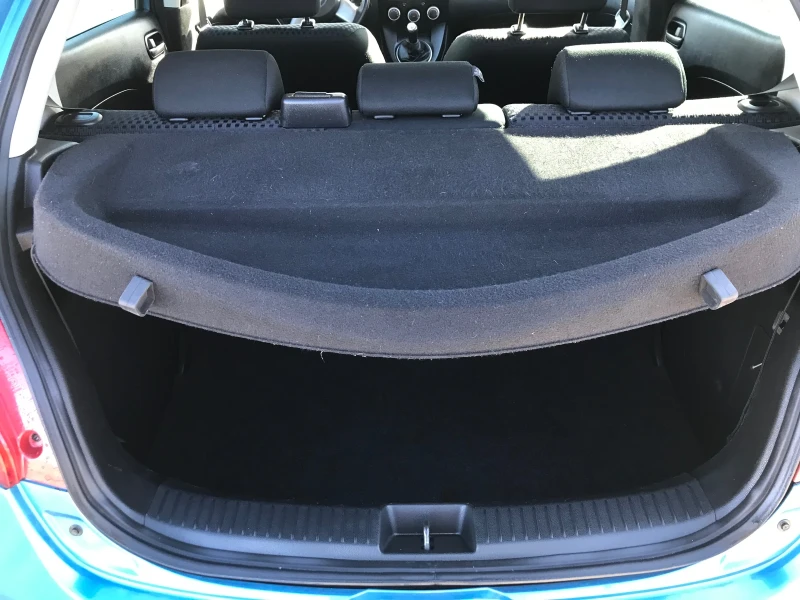 Mazda 2 1.3I NAVIGATION , снимка 8 - Автомобили и джипове - 53575447