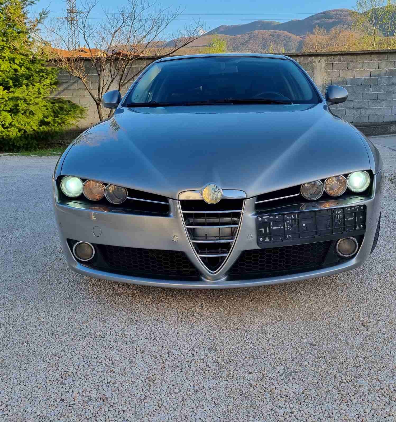 Alfa Romeo 159  1.9  - изображение 1