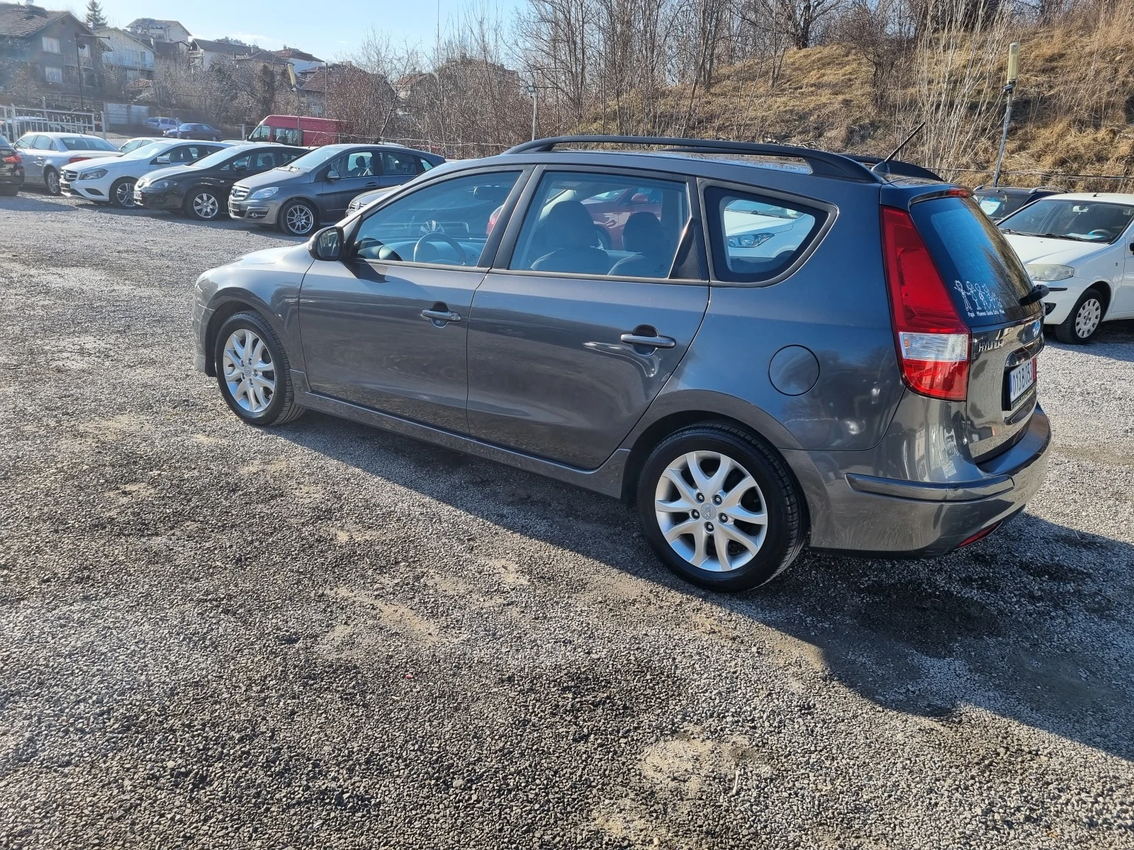 Hyundai I30 1.6-CRDI - изображение 3