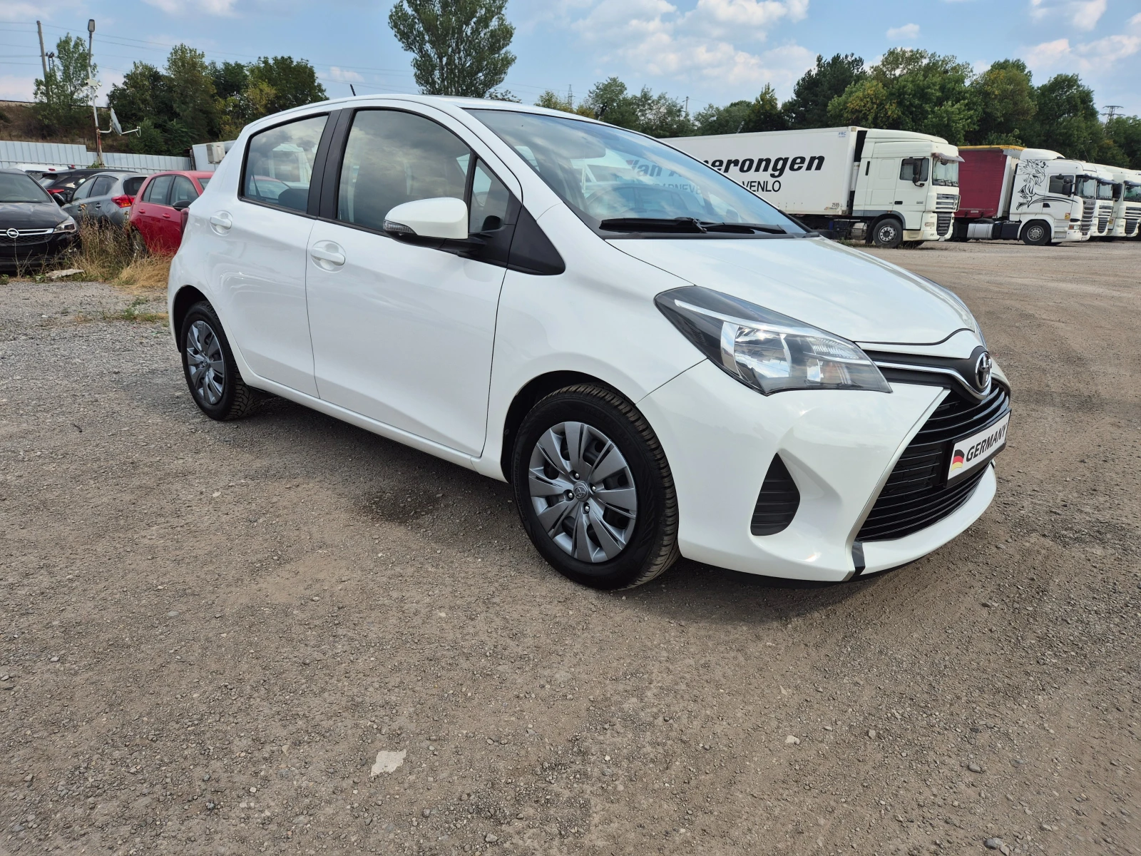 Toyota Yaris 1.0 vvti EURO 6/GERMANY - изображение 8