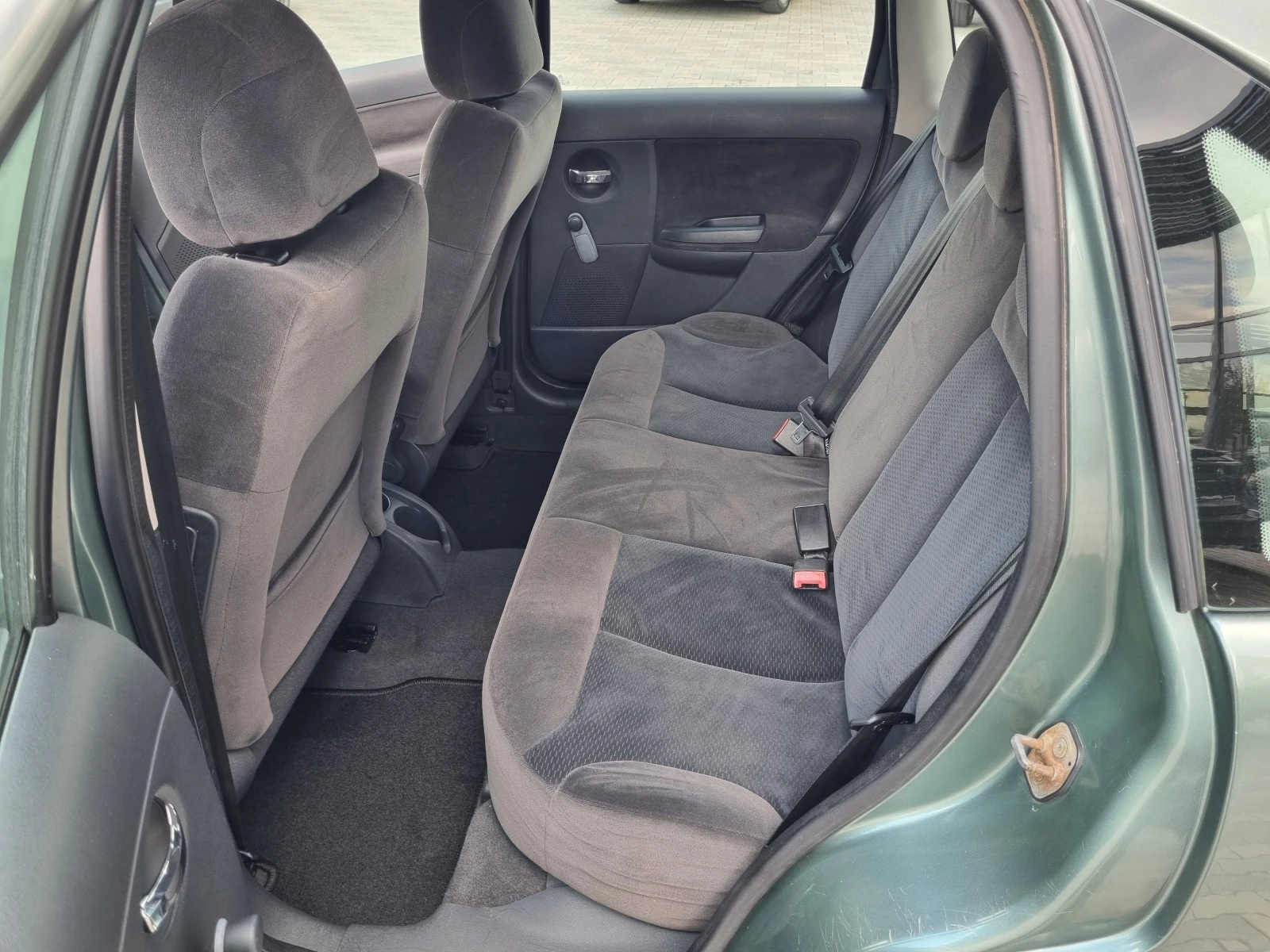 Citroen C3 БЕНЗИН* 2008г. Климатроник, Автопилот, EURO 4 - изображение 9