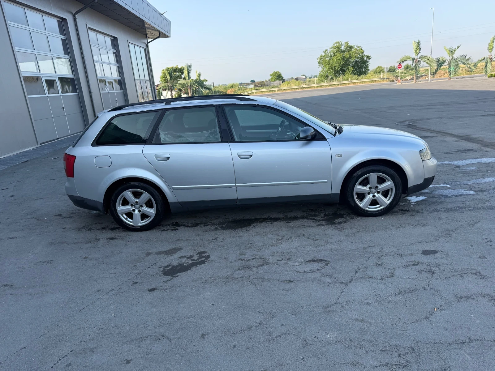 Audi A4 1.9 131 - изображение 4