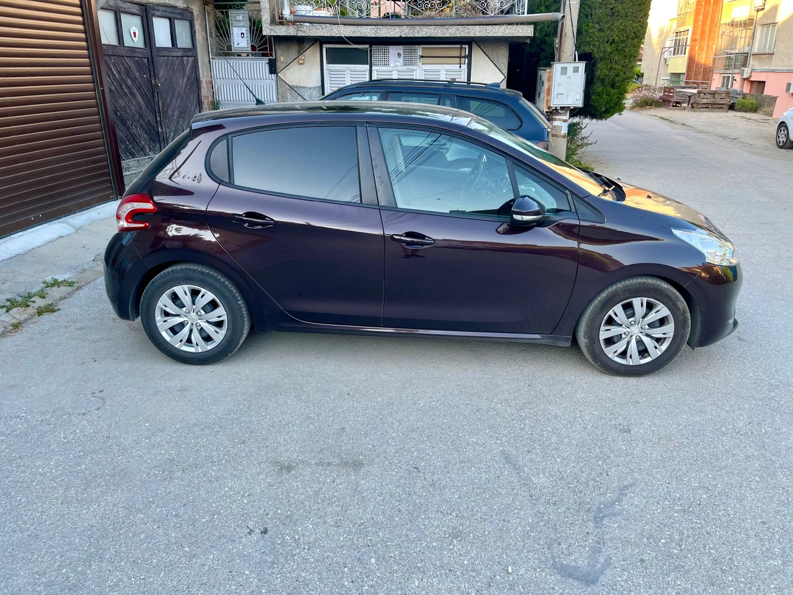 Peugeot 208 1.4 HDI - изображение 3
