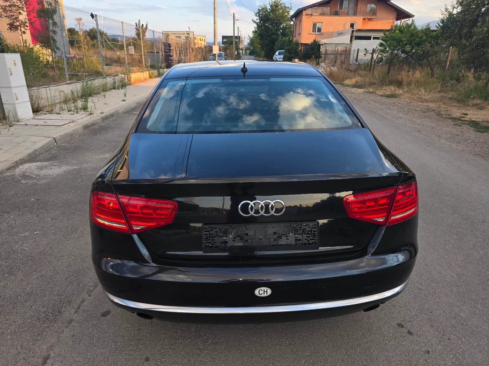 Audi A8 4.2 FSI Швейцария - изображение 4