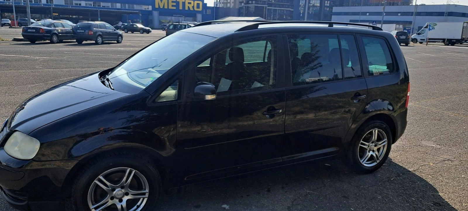 VW Touran  - изображение 2