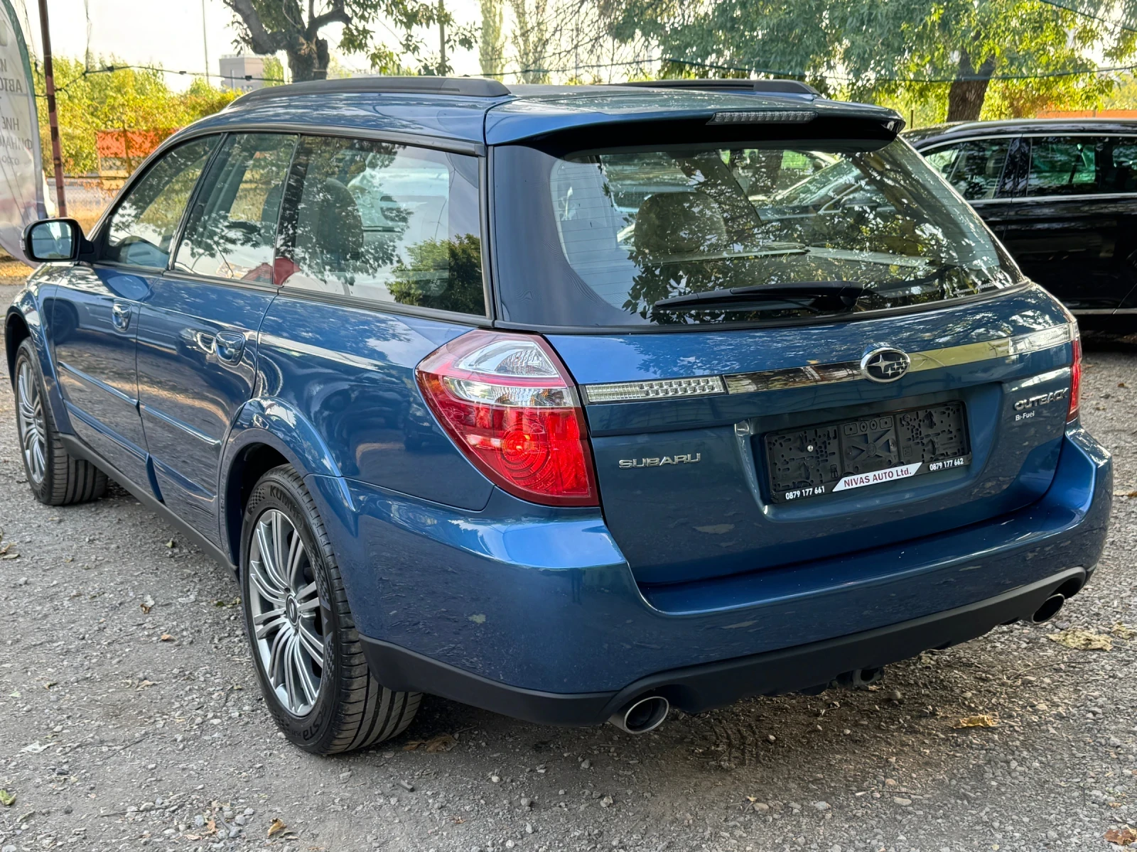 Subaru Legacy Без Точка Ръжда! 2.5i ! - изображение 6
