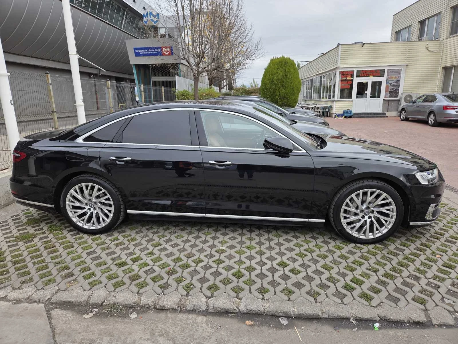 Audi A8 50 TDI QUATTRO - изображение 2