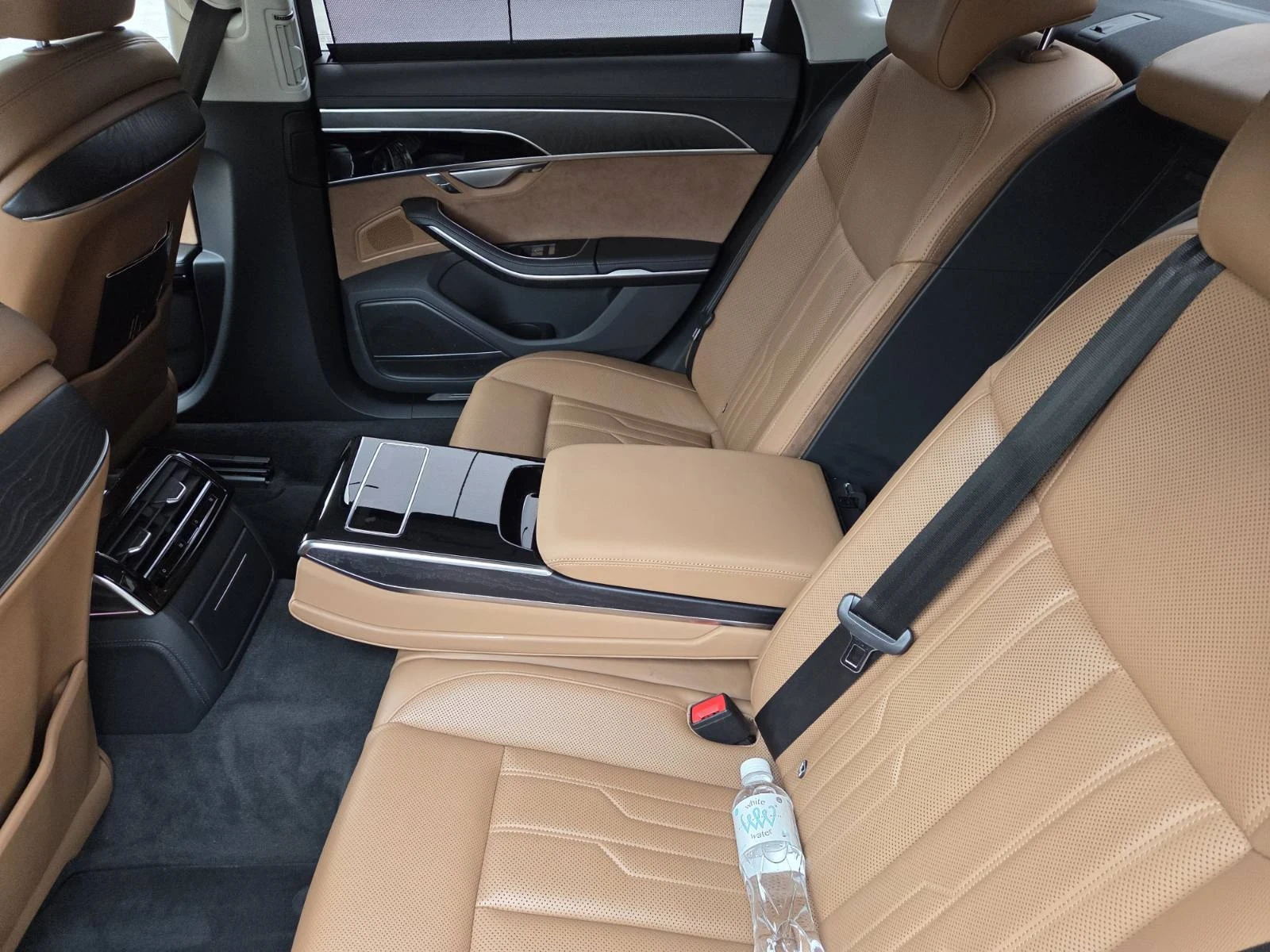 Audi A8 50 TDI QUATTRO - изображение 6