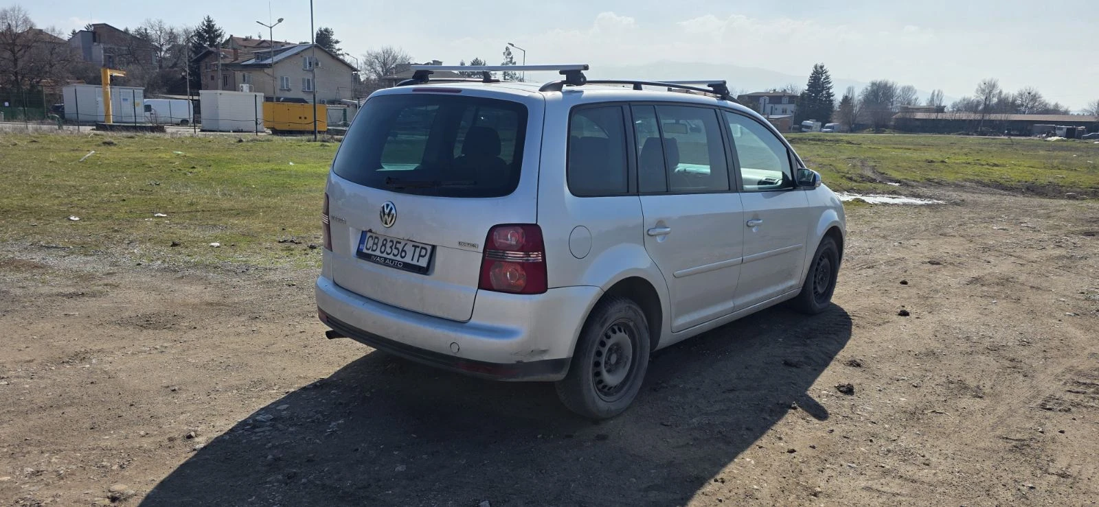 VW Touran ГАЗ, снимка 3 - Автомобили и джипове - 53746171