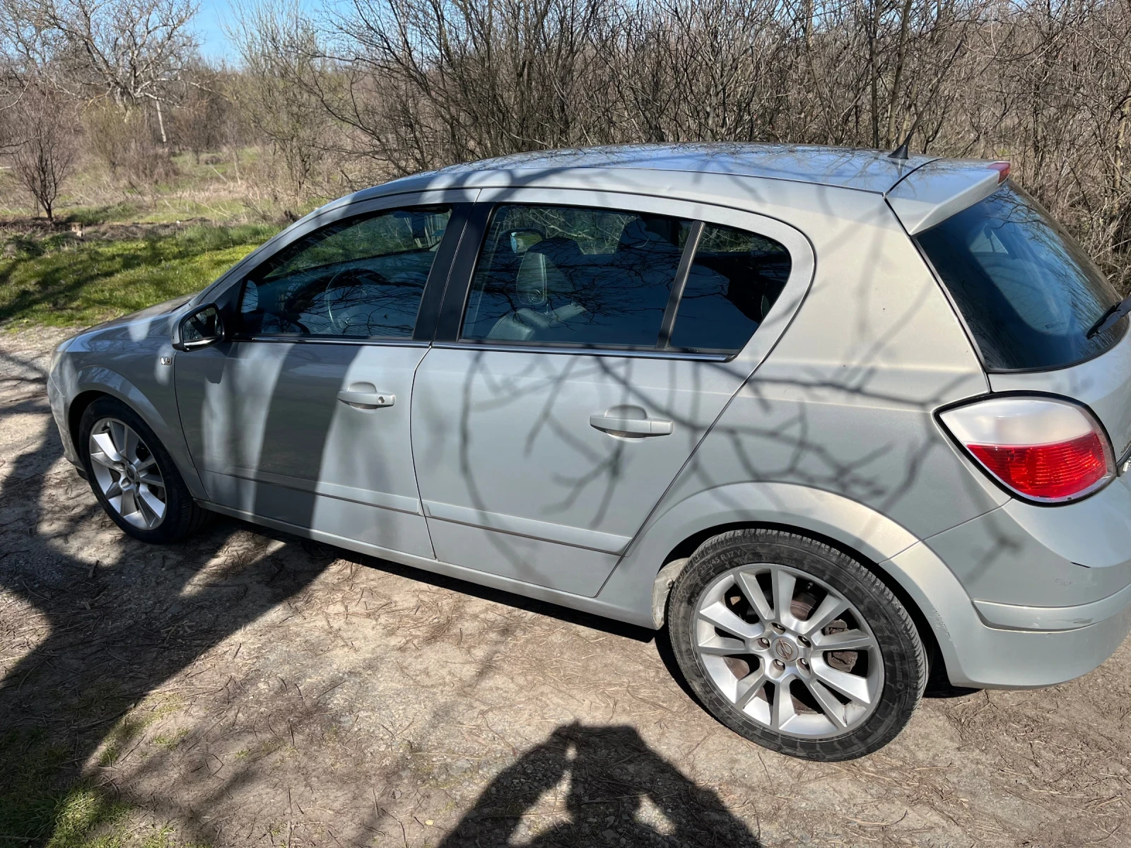 Opel Astra 1.7 CDTi, снимка 2 - Автомобили и джипове - 53813990